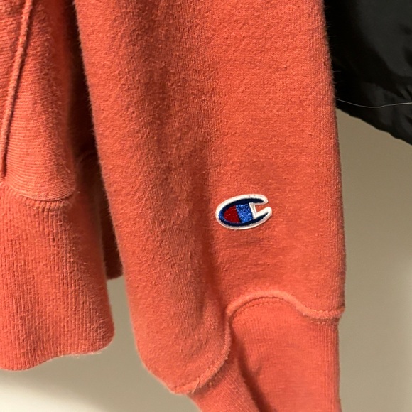 Champion pink hoodie size XL - Picture 4 of 5